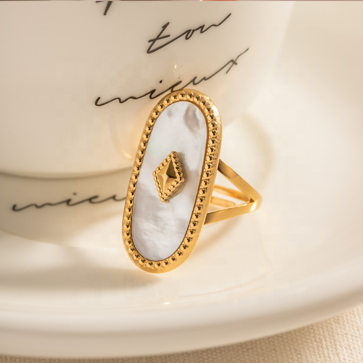 African Oval Ring White