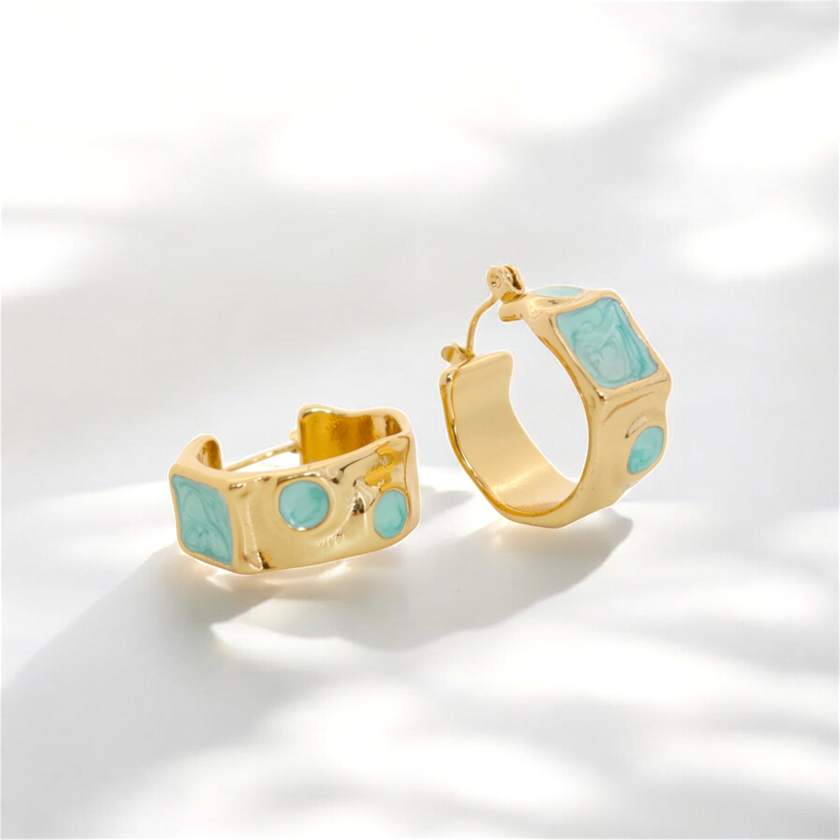 Chic Enamel Hoop - Blue