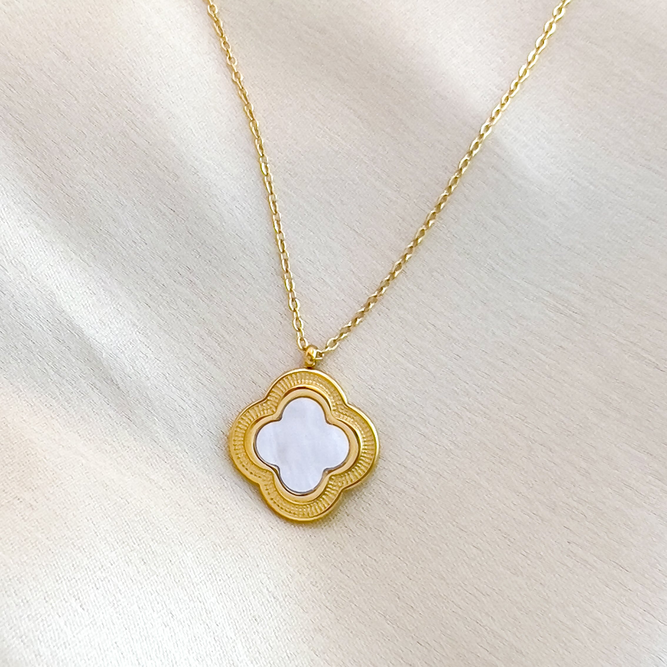 Clover Necklace