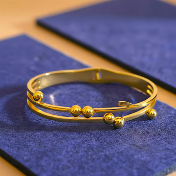 Dewdrop Elegance Bracelet