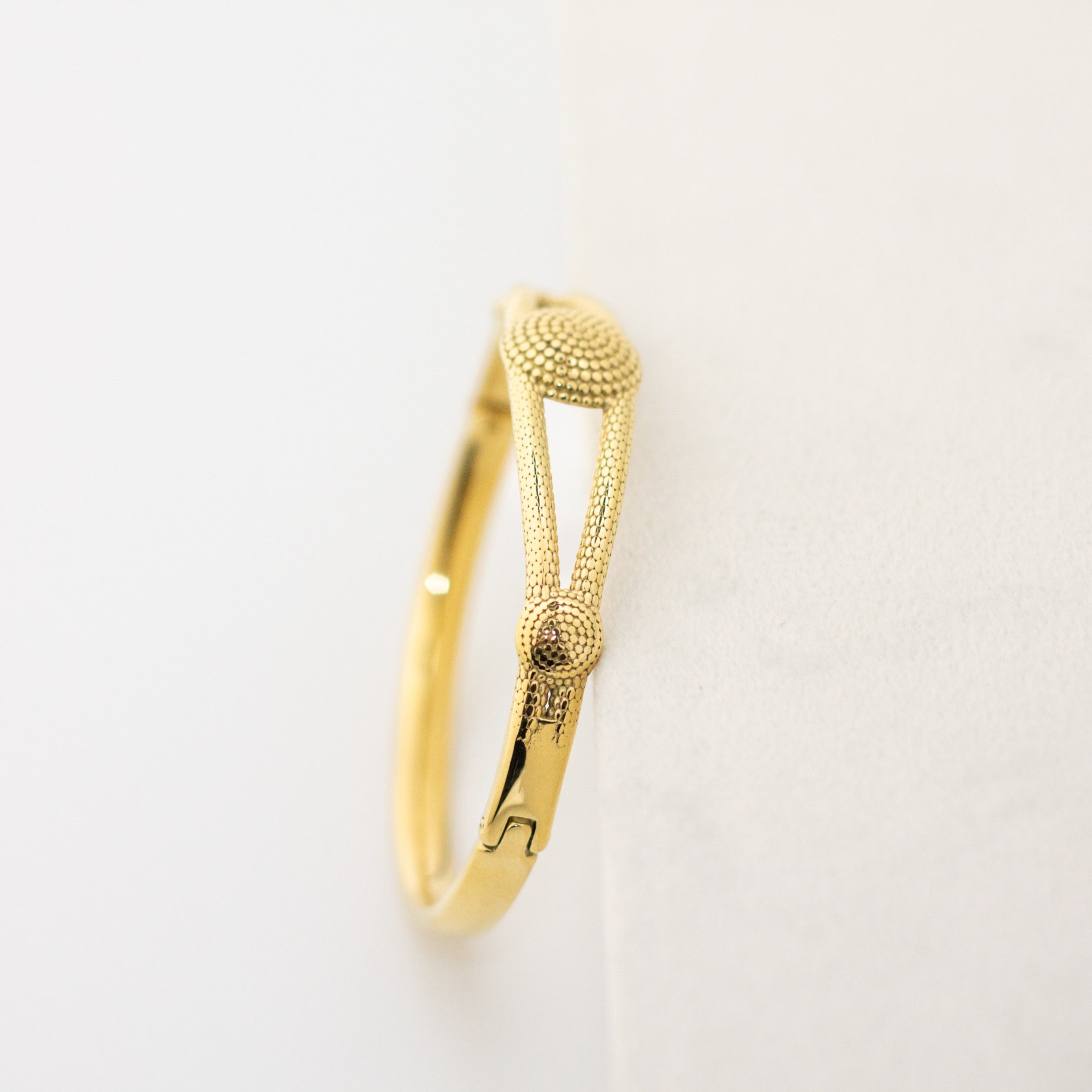 Empress Circle Bangle