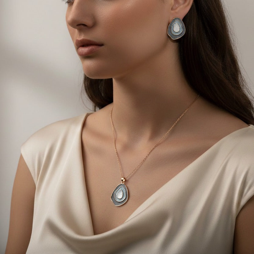 Grey Abstract Enamel Set