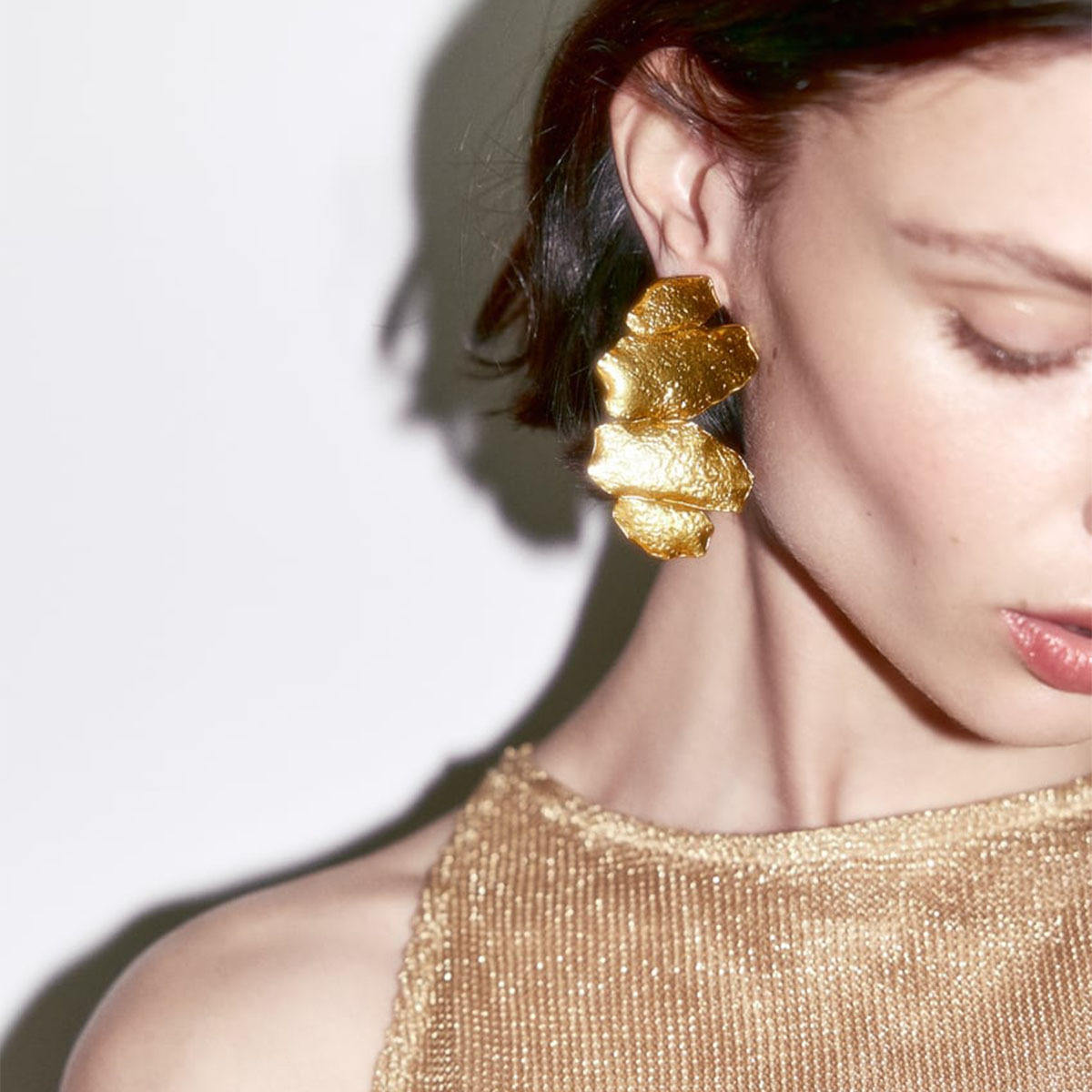 Hammered Gold Abstract Earring