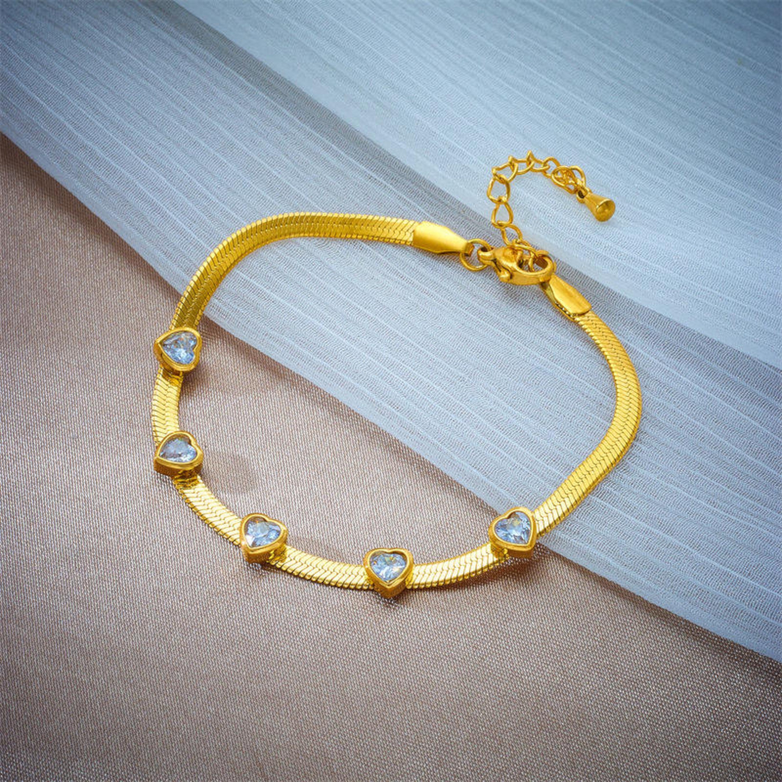 Radiant Hearts Chain Bracelet