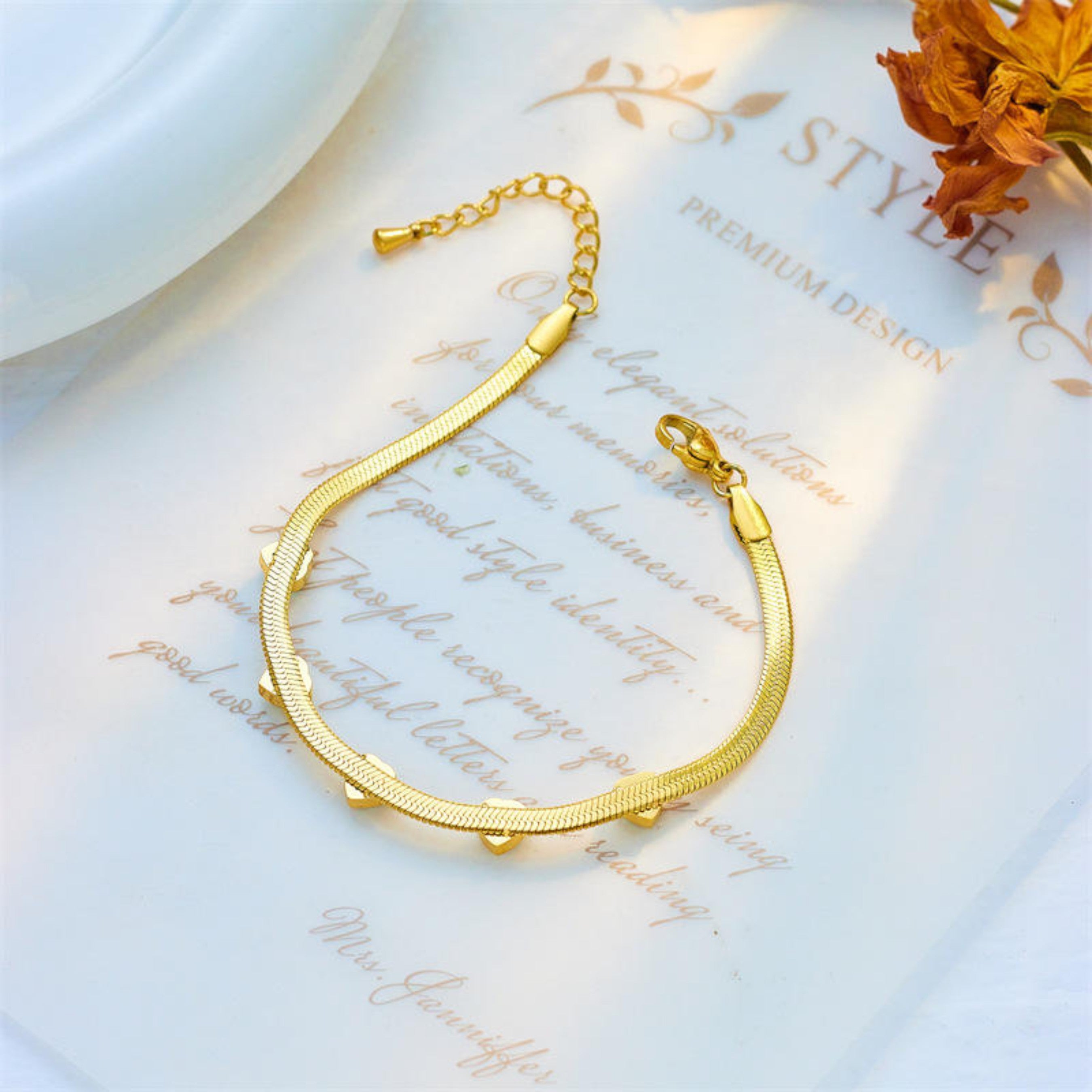 Radiant Hearts Chain Bracelet